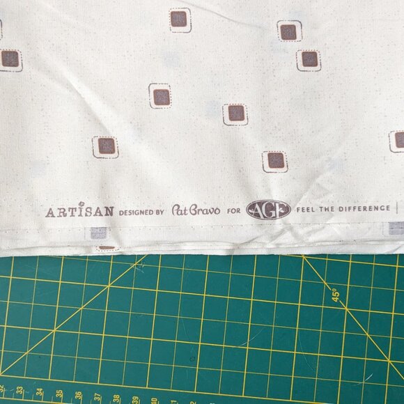 Cream Quilting Cotton with Retro 1960s Atomic Age Geometric Square Print - Picture 3 of 3